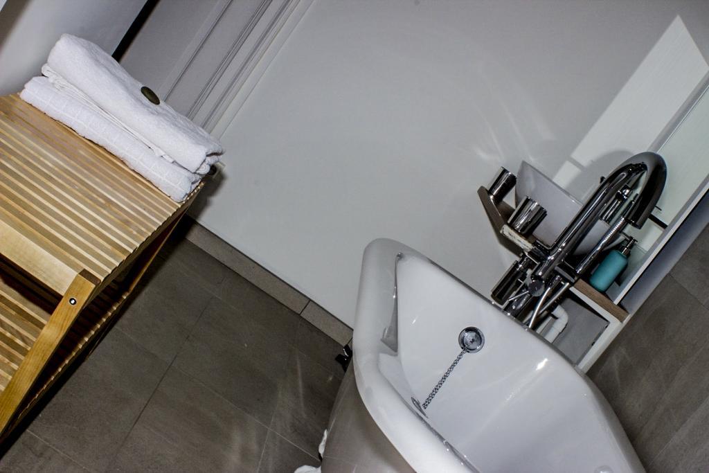 Chambre D'Hotes Avec Cuisine Commune - 5 Mns De Narbonne Cuxac-dʼAude Εξωτερικό φωτογραφία