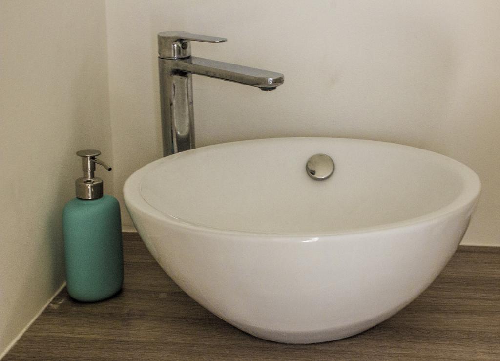 Chambre D'Hotes Avec Cuisine Commune - 5 Mns De Narbonne Cuxac-dʼAude Εξωτερικό φωτογραφία